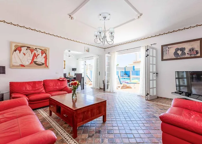 Villa Lory
